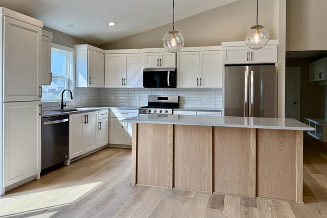 Builiding view three for 6318 Roman, Allendale, MI. 49401