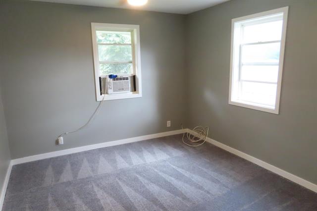 Builiding view sixteen for 70293 Sheridan, Edwardsburg, MI. 49112