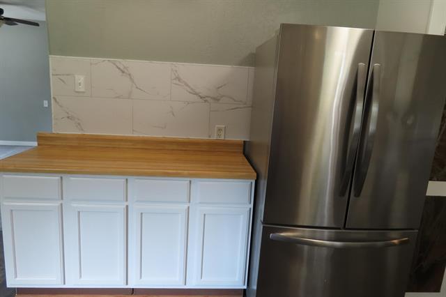 Builiding view ten for 70293 Sheridan, Edwardsburg, MI. 49112