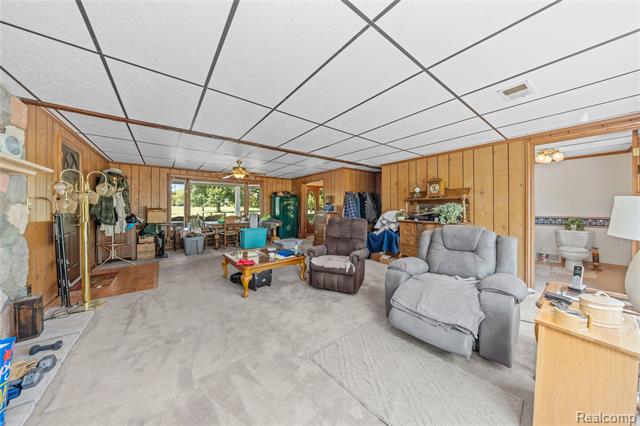 Builiding view twenty four for 2762 Harris, Ypsilanti, MI. 48198