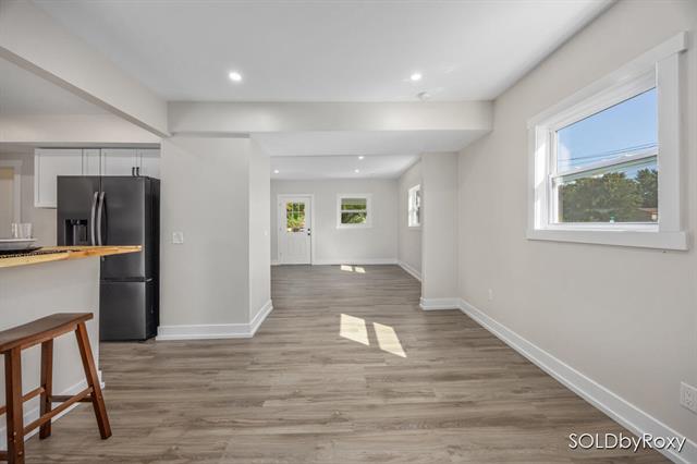 Builiding view seven for 372 60Th, Grand Rapids, MI. 49548