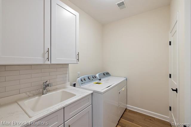 Builiding view twenty six for 382 Notre Dame, Grosse Pointe, MI. 48230