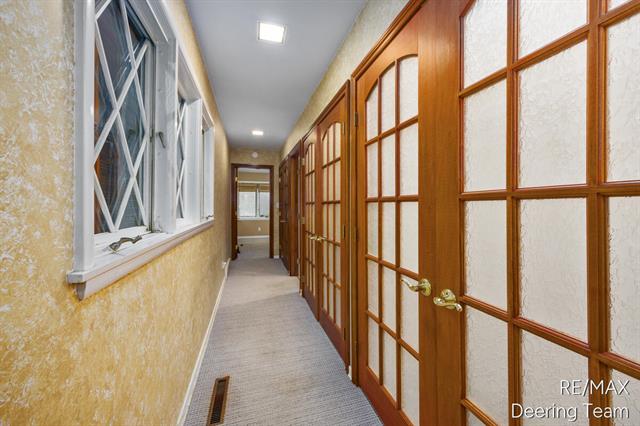 Builiding view fifteen for 3343 Springbrook, Grand Rapids, MI. 49544