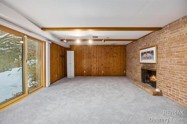 Builiding view twenty five for 3343 Springbrook, Grand Rapids, MI. 49544