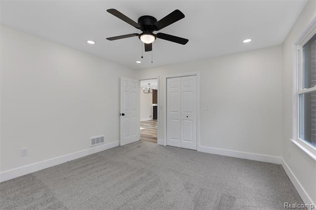 Builiding view eight for 13361 Maiden, Detroit, MI. 48213