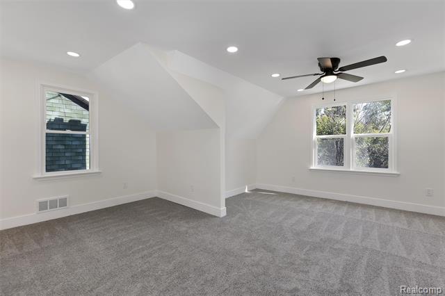 Builiding view thirteen for 13361 Maiden, Detroit, MI. 48213