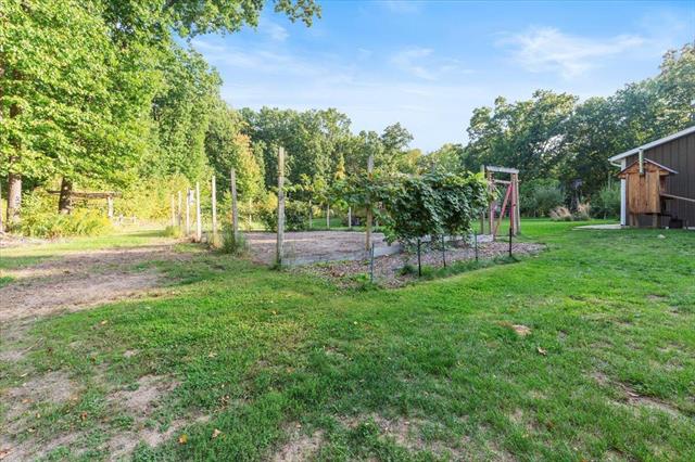 Builiding view forty nine for 5327 128Th Ave, Fennville, MI. 49408