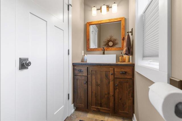 Builiding view three for 5327 128Th Ave, Fennville, MI. 49408