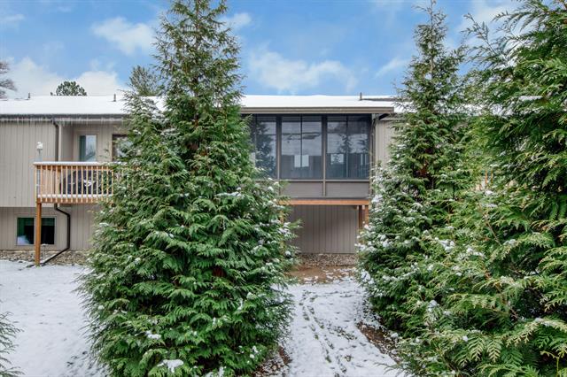 Builiding view nine for 4683 Rockvalley, Grand Rapids, MI. 49525