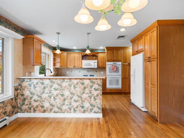 Builiding view eleven for 109 Boughey, Traverse City, MI. 49684