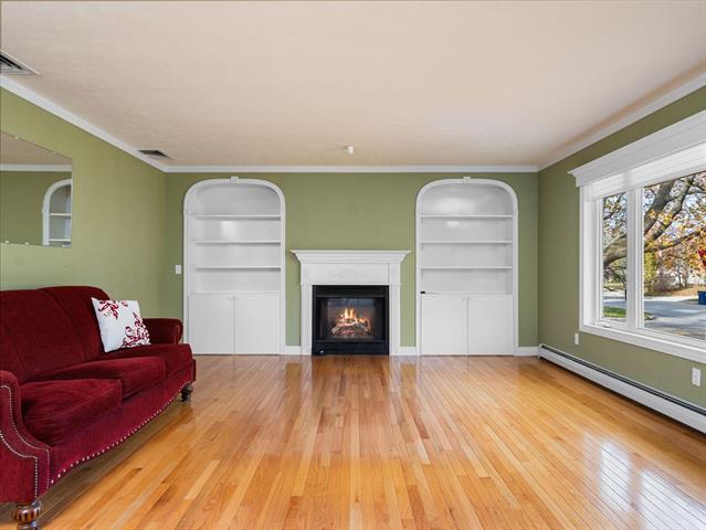 Builiding view seven for 109 Boughey, Traverse City, MI. 49684