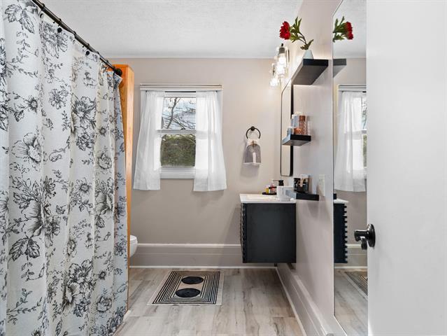 Builiding view seventeen for 109 Boughey, Traverse City, MI. 49684