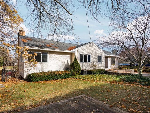 Builiding view thirty four for 109 Boughey, Traverse City, MI. 49684