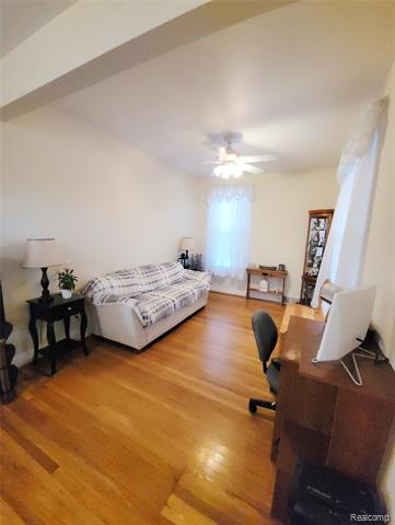 Builiding view eleven for 5025 Hickory Ridge, Highland, MI. 48357