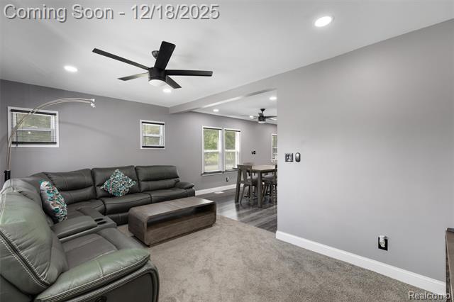 Builiding view eighteen for 13311 Hampshire, Detroit, MI. 48213