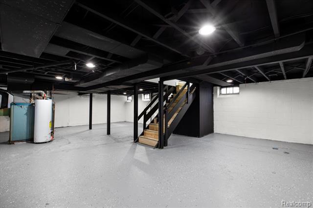 Builiding view twenty five for 11465 Minden, Detroit, MI. 48205