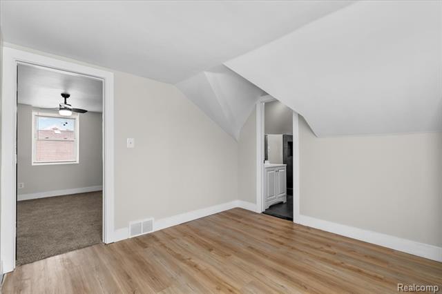 Builiding view twenty two for 11465 Minden, Detroit, MI. 48205