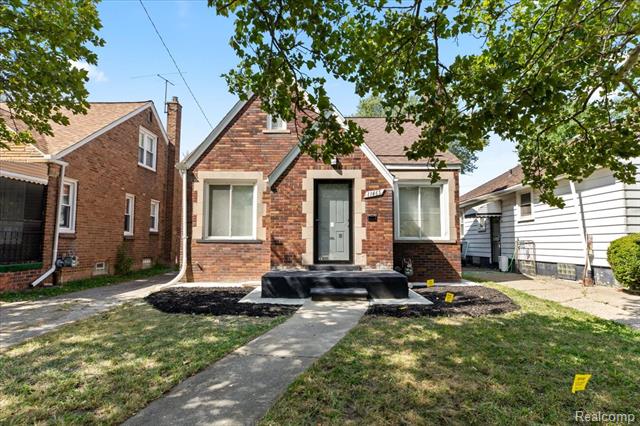 front view for 11465 Minden Avenue, Detroit, Mi. 48205