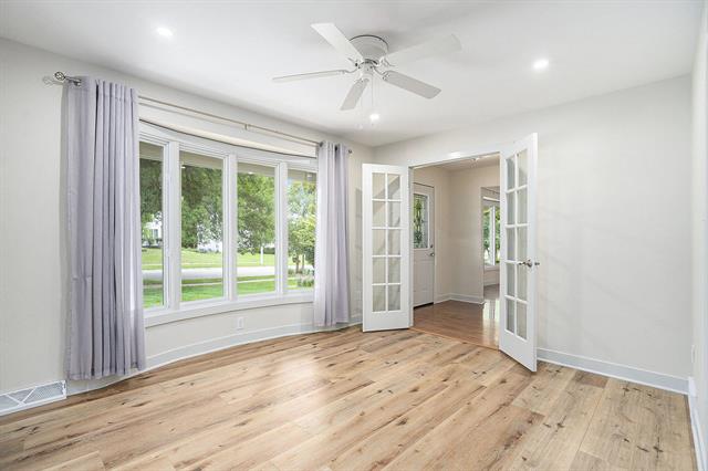 Builiding view eight for 2530 Westbrook, Grand Rapids, MI. 49504