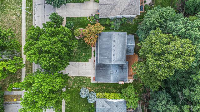 Builiding view forty for 2530 Westbrook, Grand Rapids, MI. 49504