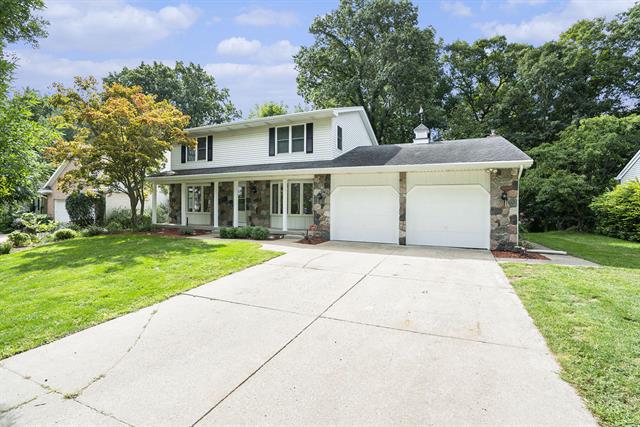 Builiding view four for 2530 Westbrook, Grand Rapids, MI. 49504