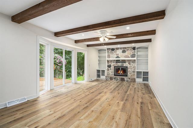 Builiding view twelve for 2530 Westbrook, Grand Rapids, MI. 49504