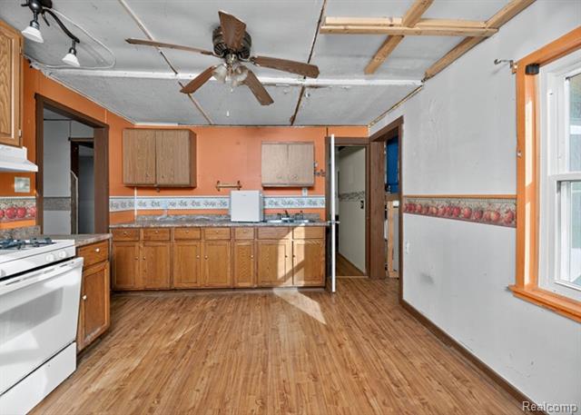 Builiding view eight for 1702 M- 43, Hastings, MI. 49058