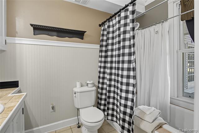 Builiding view forty for 205 Youngs, Attica, MI. 48412