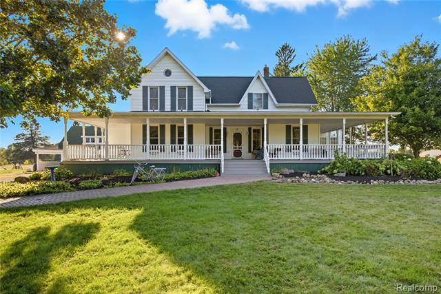 Builiding view one for 205 Youngs, Attica, MI. 48412