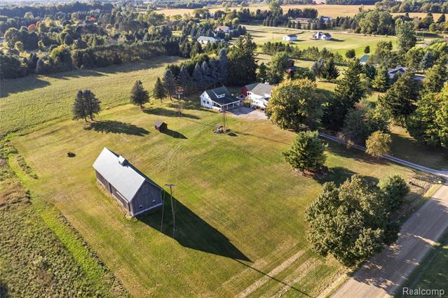 Builiding view seventy eight for 205 Youngs, Attica, MI. 48412