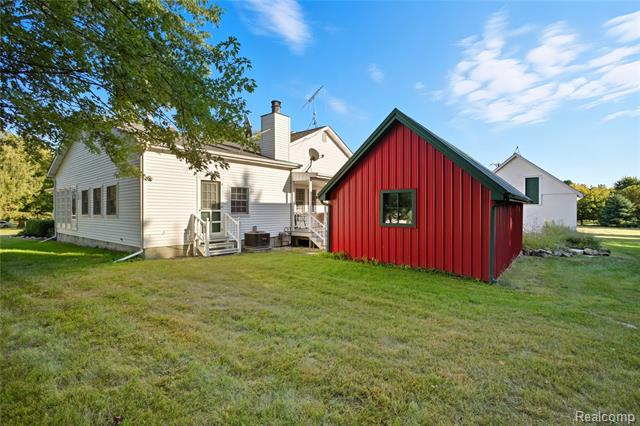 Builiding view sixty eight for 205 Youngs, Attica, MI. 48412