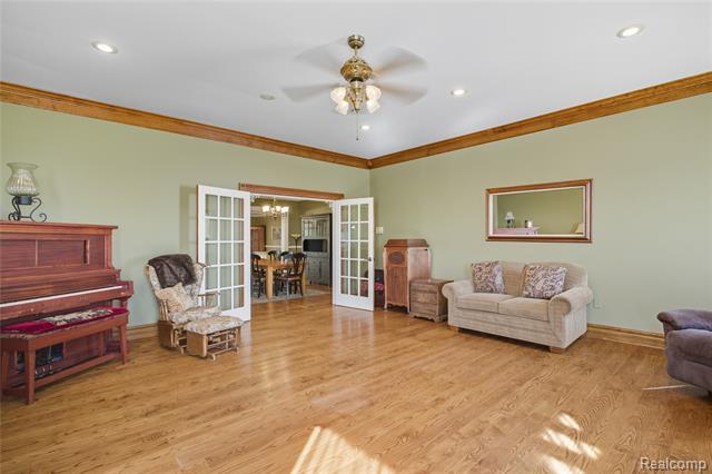 Builiding view thirty two for 205 Youngs, Attica, MI. 48412