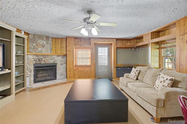 Builiding view twenty eight for 205 Youngs, Attica, MI. 48412