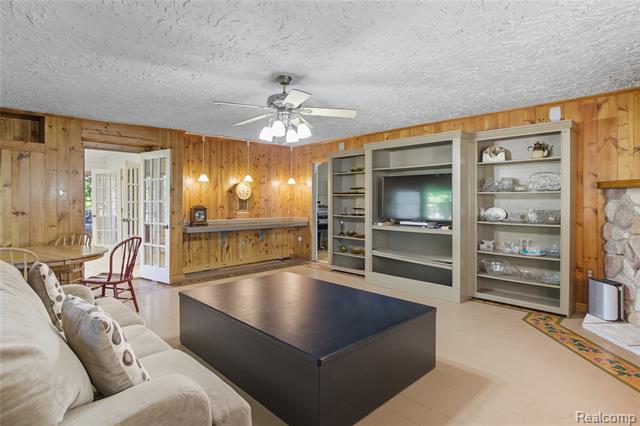 Builiding view twenty six for 205 Youngs, Attica, MI. 48412