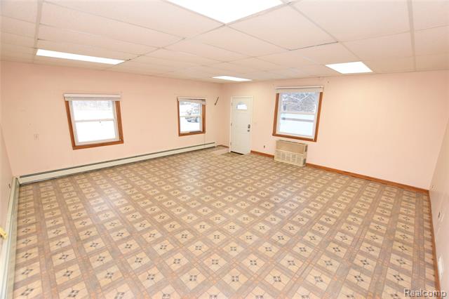 Builiding view eight for 215 Park View, Lake Orion, MI. 48362