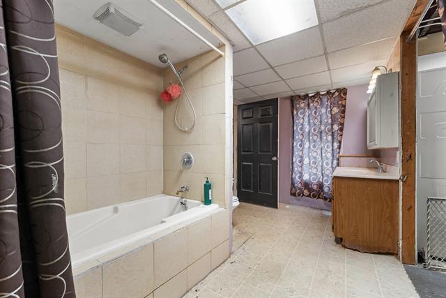 Builiding view four for 76 Budlong, Hillsdale, MI. 49242