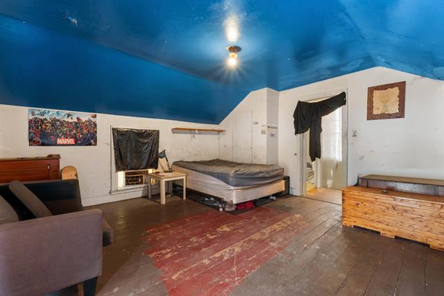 Builiding view nine for 76 Budlong, Hillsdale, MI. 49242