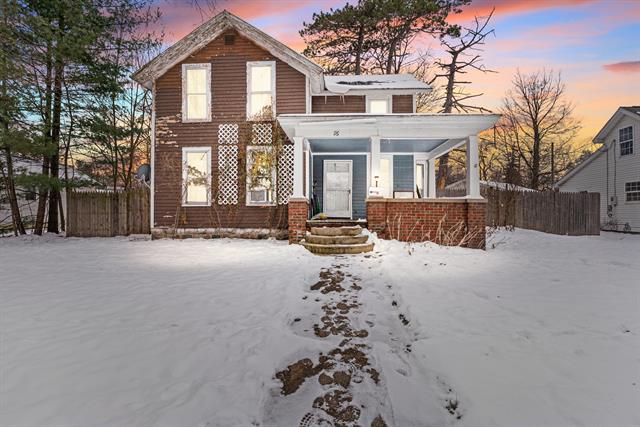 Builiding view twelve for 76 Budlong, Hillsdale, MI. 49242