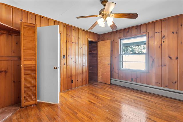 Builiding view seventeen for 1302 Elmwood, Jackson, MI. 49203