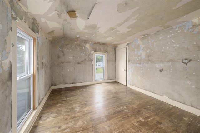 Builiding view fifteen for 128 1St, Milan, MI. 48160