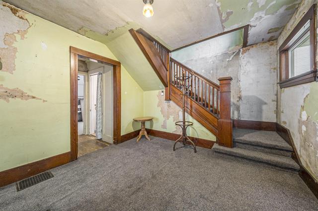 Builiding view four for 128 1St, Milan, MI. 48160