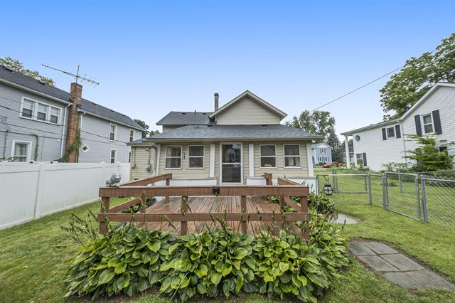 Builiding view twenty two for 128 1St, Milan, MI. 48160