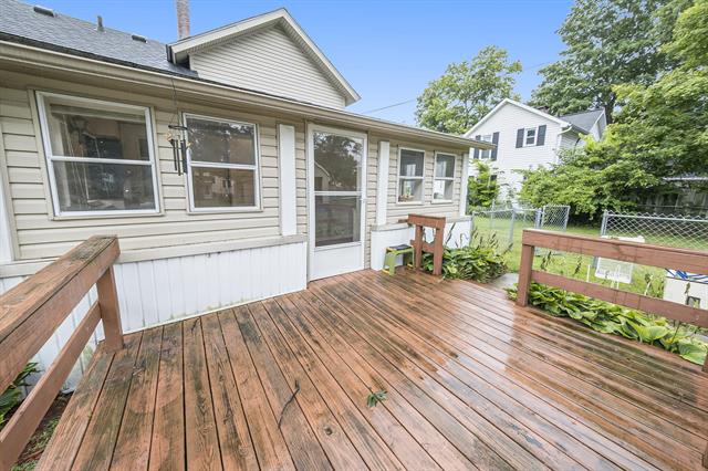 Builiding view twenty for 128 1St, Milan, MI. 48160