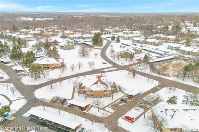 Builiding view thirty four for 19201 Surrey, Northville, MI. 48167