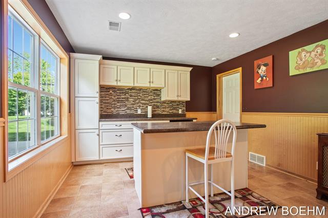 Builiding view fifty five for 2586 Marble, Zeeland, MI. 49464