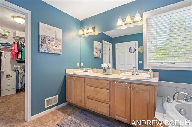 Builiding view thirty nine for 2586 Marble, Zeeland, MI. 49464