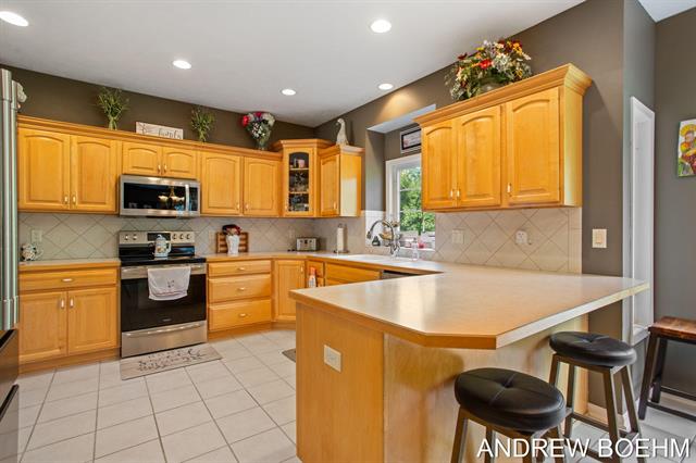 Builiding view twenty five for 2586 Marble, Zeeland, MI. 49464