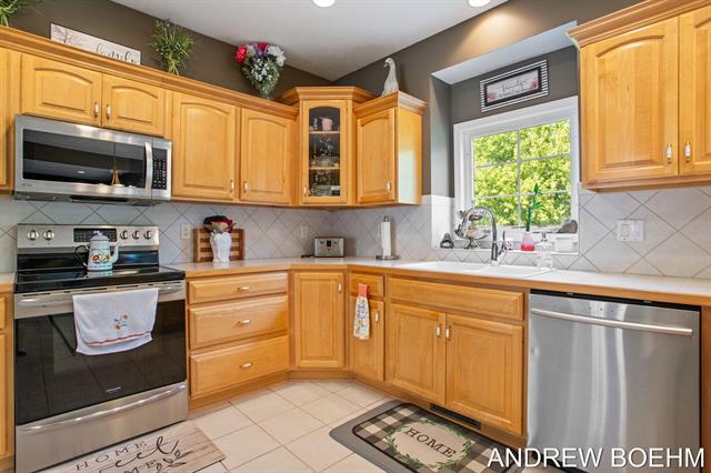 Builiding view twenty six for 2586 Marble, Zeeland, MI. 49464