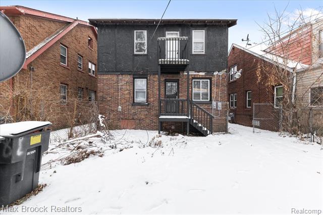 Builiding view forty five for 17180 Kentucky, Detroit, MI. 48221