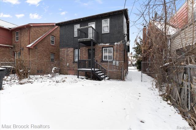 Builiding view forty four for 17180 Kentucky, Detroit, MI. 48221